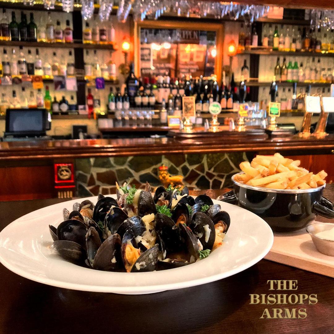 Hotel Bishops Arms Мура Екстер'єр фото
